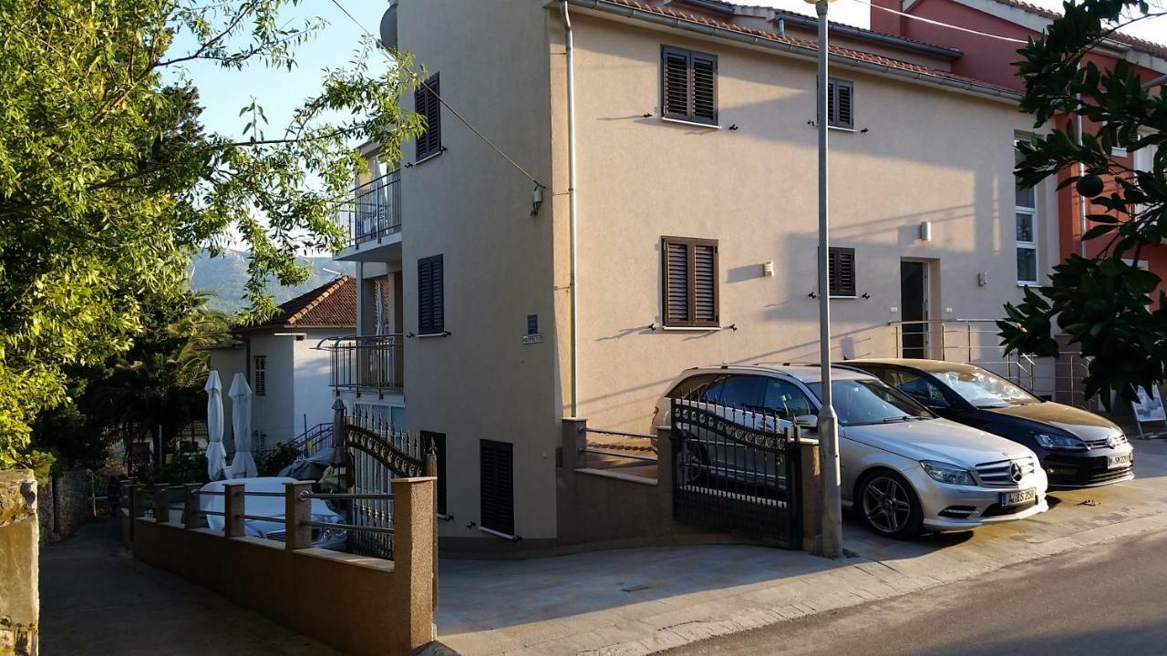 Apartment Smuljic Vrboska Kültér fotó